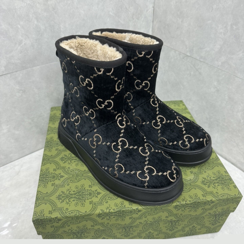 G*u*i boots